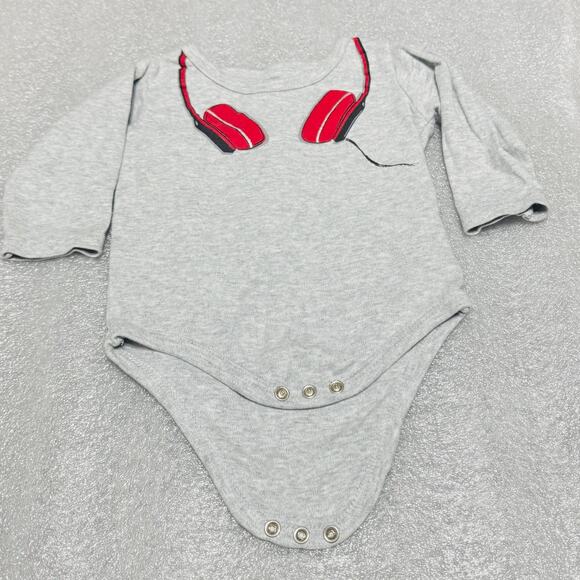 Little Treasures Baby Boy's DJ Headphone Onesie Bodysuit 9-12 Months - Picture 1 of 7